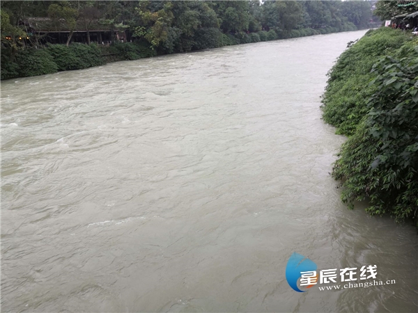 诗话桥丨李秋颐：桥下有剑斩蛟龙