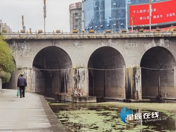 60225a1c772d2.jpg 60225a1c772d2.jpg